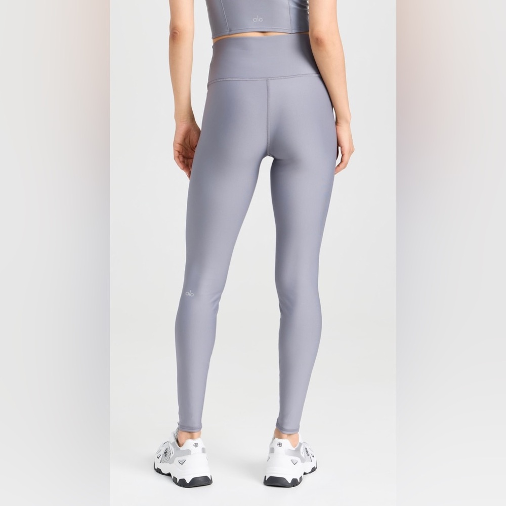 ALO Yoga Airlift High-Waist Leggings in Fog - L - Picture 2 of 6